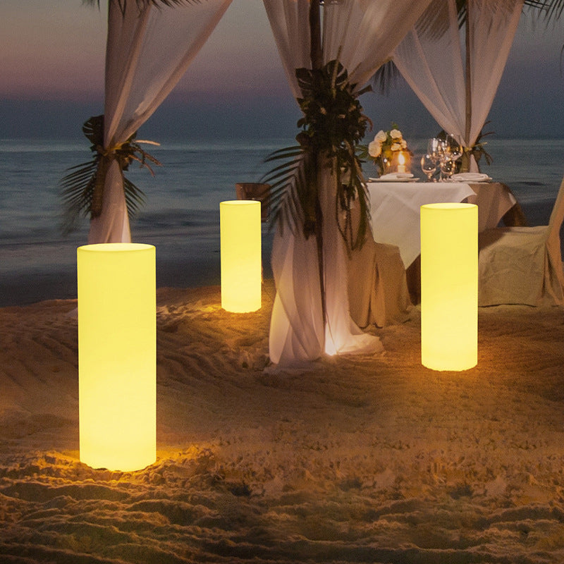 Lampe de jardin moderne minimaliste solaire étanche à LED PE en forme de cylindre avec fiche de sol 