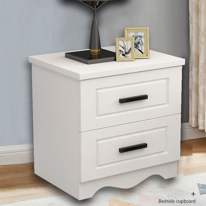 Table de chevet moderne minimaliste rectangulaire en métal avec panneau artificiel à 2 tiroirs pour chambre 