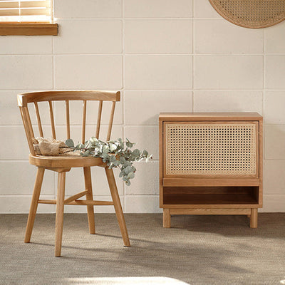 Zeitgenössischer nordischer rechteckiger Holz-Rattan-Beistelltisch mit 1 Schublade für das Wohnzimmer 