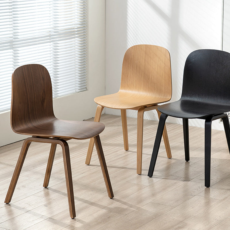 Chaise de salle à manger contemporaine nordique en bois massif avec dossier pour salle à manger 