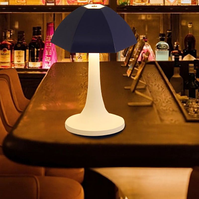 Lámpara de Mesa USB LED PE de Hierro Creativa Contemporánea con Forma de Hongo para Dormitorio 