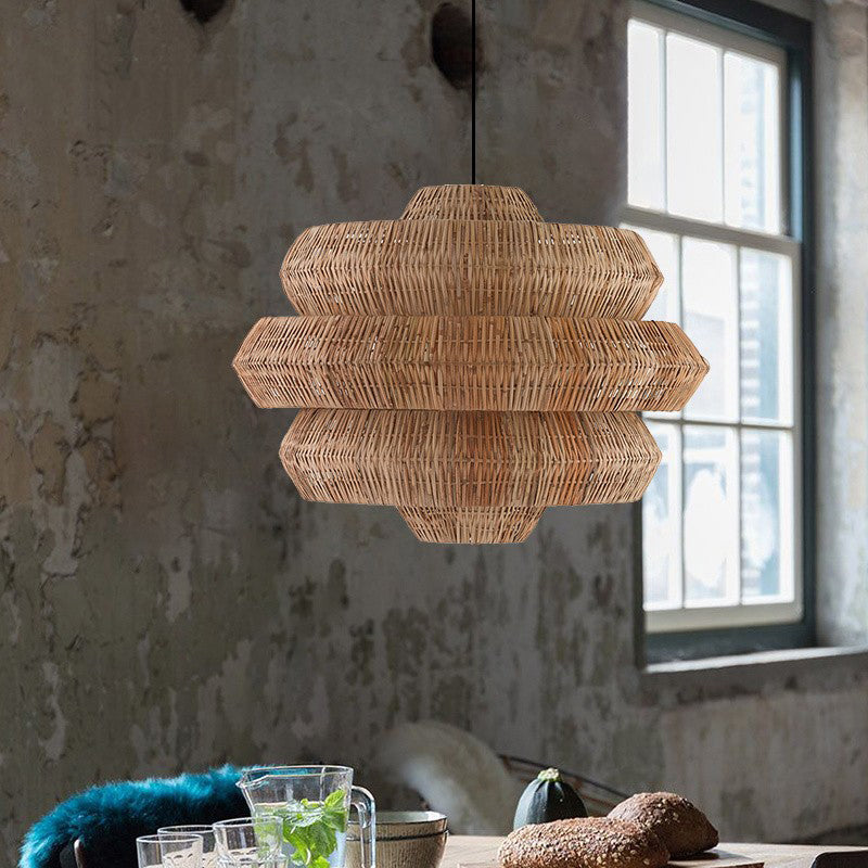 Zeitgenössischer Boho-Kronleuchter mit mehrschichtigem, rundem Rattan-Gewebe und 1 Licht für das Wohnzimmer 