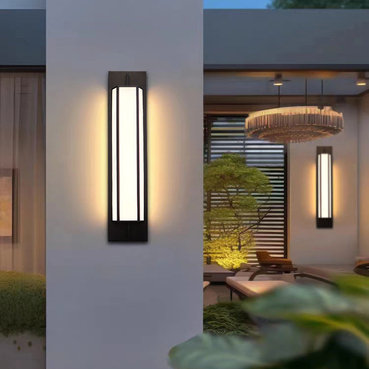 Modern Minimalist Long Square PMMA Stainless Steel LED Outdoor Wall Sconce Lamp For Garden