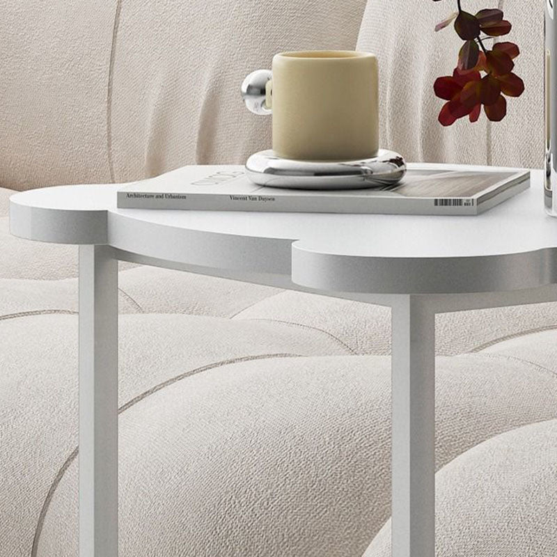 Moderner minimalistischer Bärenholz-Eisentisch 2-stufig für das Wohnzimmer 