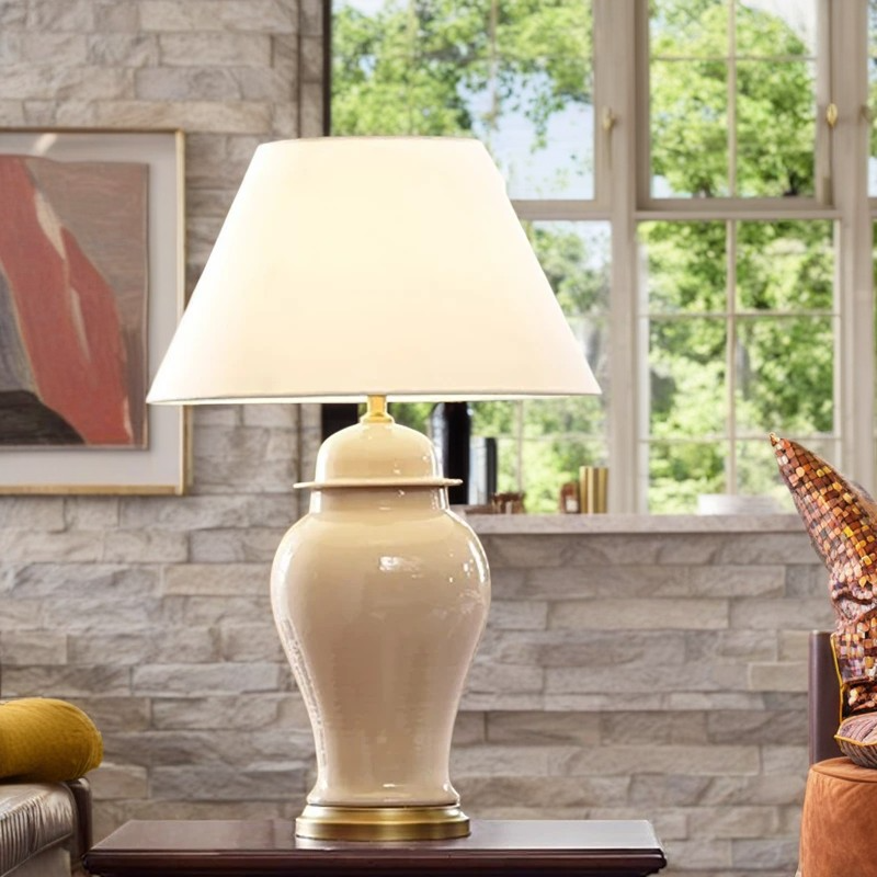 Lampe de table 1 lumière en céramique rustique traditionnelle avec vase conique pour étude 