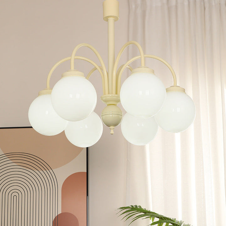 Zeitgenössischer Vintage Creme Orb Eisen Glas 4/6 Licht Kronleuchter für Wohnzimmer 