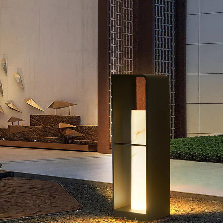 Éclairage paysager LED cubique en acrylique en acier inoxydable solaire étanche minimaliste moderne pour jardin 