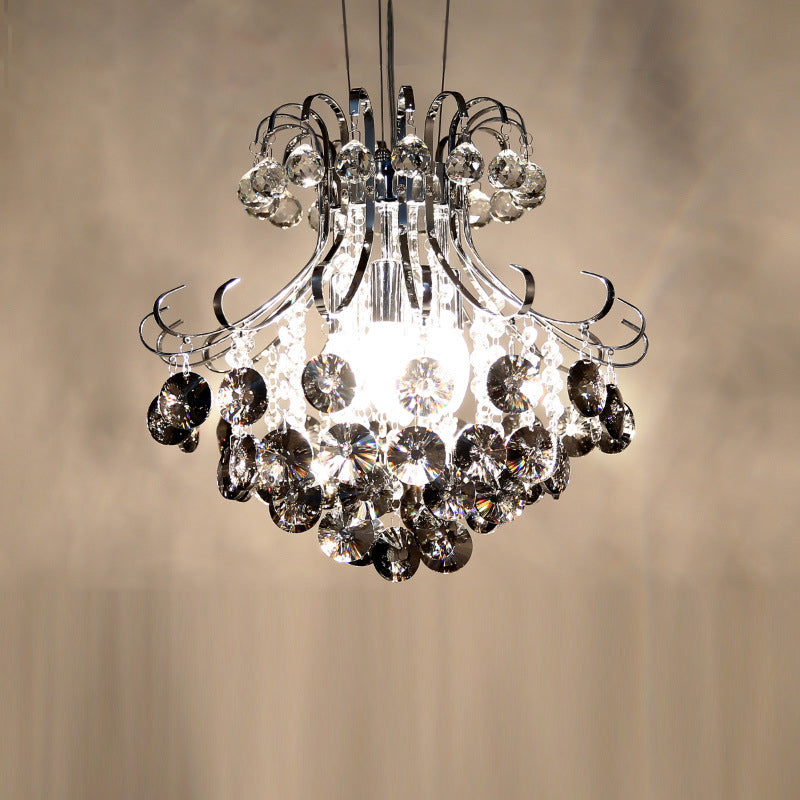 Lustre à 4 lumières avec cadre argenté et boule de cristal raisin de luxe moderne pour salon 
