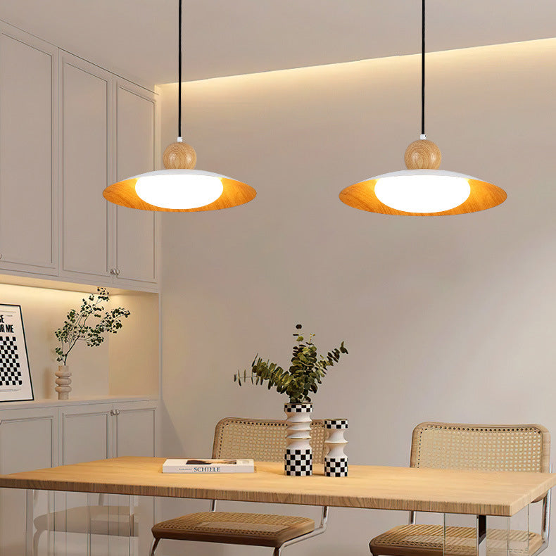 Zeitgenössische skandinavische Eisen PE Acrylglas LED Pendelleuchte für Esszimmer 