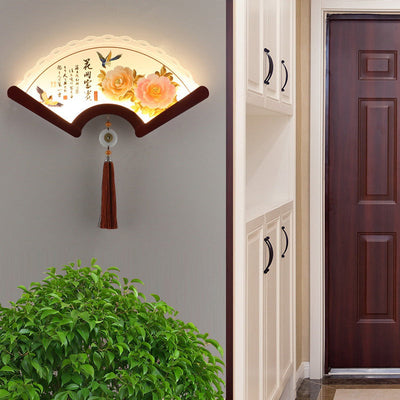 Applique murale LED avec abat-jour en acrylique festonné traditionnel chinois, éléments de plante, bord en bois pour salon 