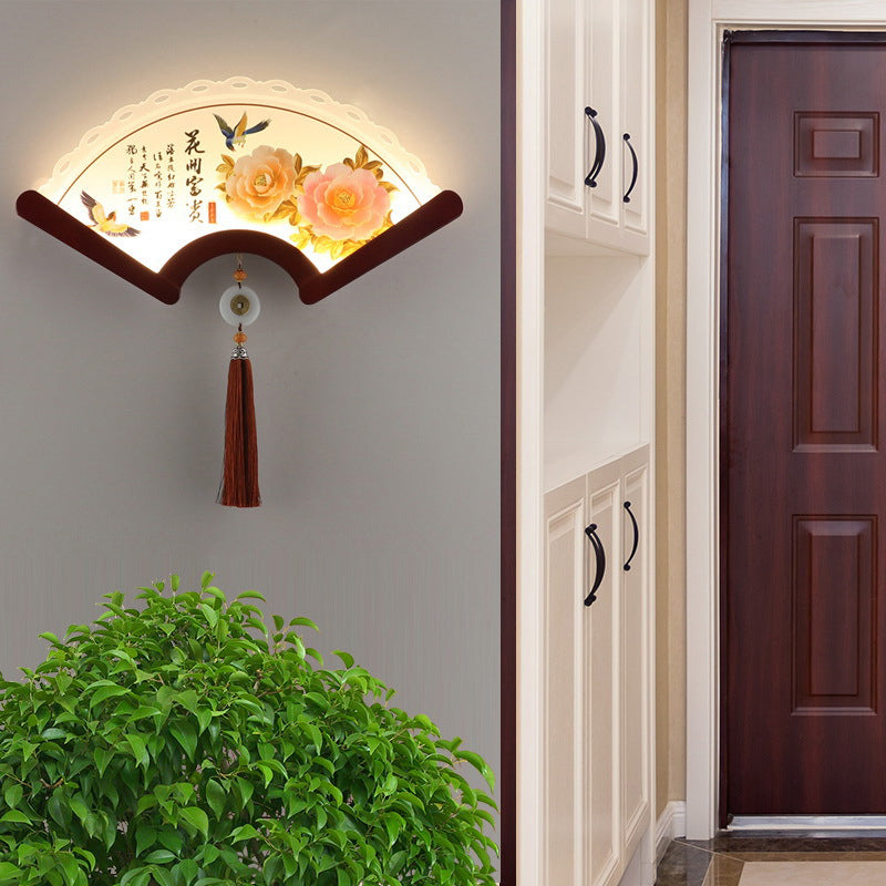 Applique murale LED avec abat-jour en acrylique festonné traditionnel chinois, éléments de plante, bord en bois pour salon 