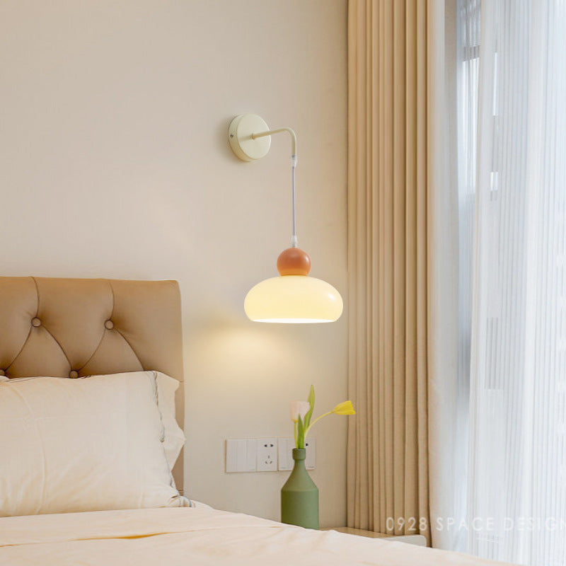 Moderne minimalistische Creme Kuppel Runde Eisen Glas 1-Licht Wandleuchte Lampe für Schlafzimmer 