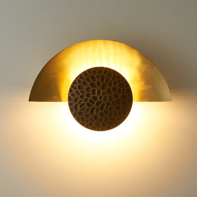 Scandinavian Modern Half-Moon Round Iron LED Wall Sconce Lamp