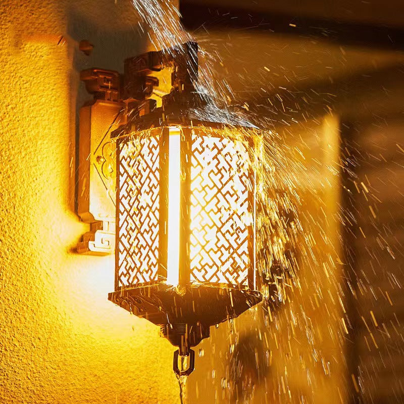 Traditionelle chinesische gebürstete Aluminium Haus Pagode 1-Licht Wandleuchte Lampe für Terrasse im Freien 
