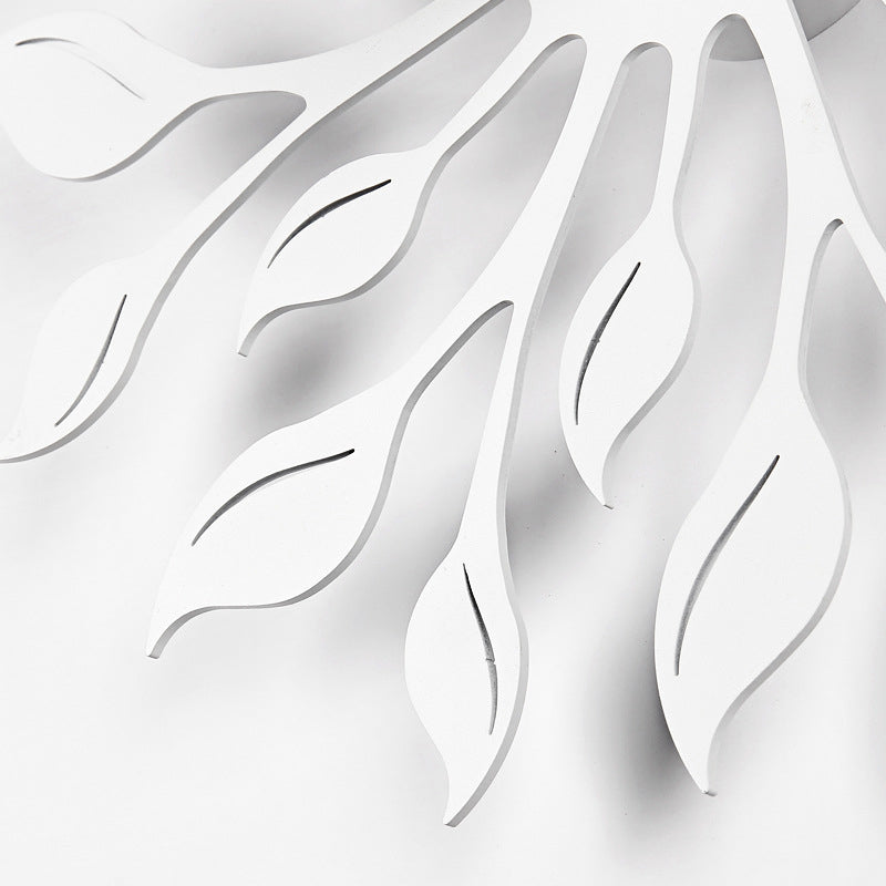 Applique murale contemporaine créative en fer à une lumière avec feuille ronde pour salon 
