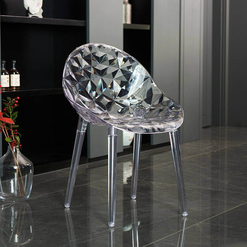 Moderner minimalistischer quadratischer Acrylstuhl mit vier Beinen und Rückenlehne für das Wohnzimmer 