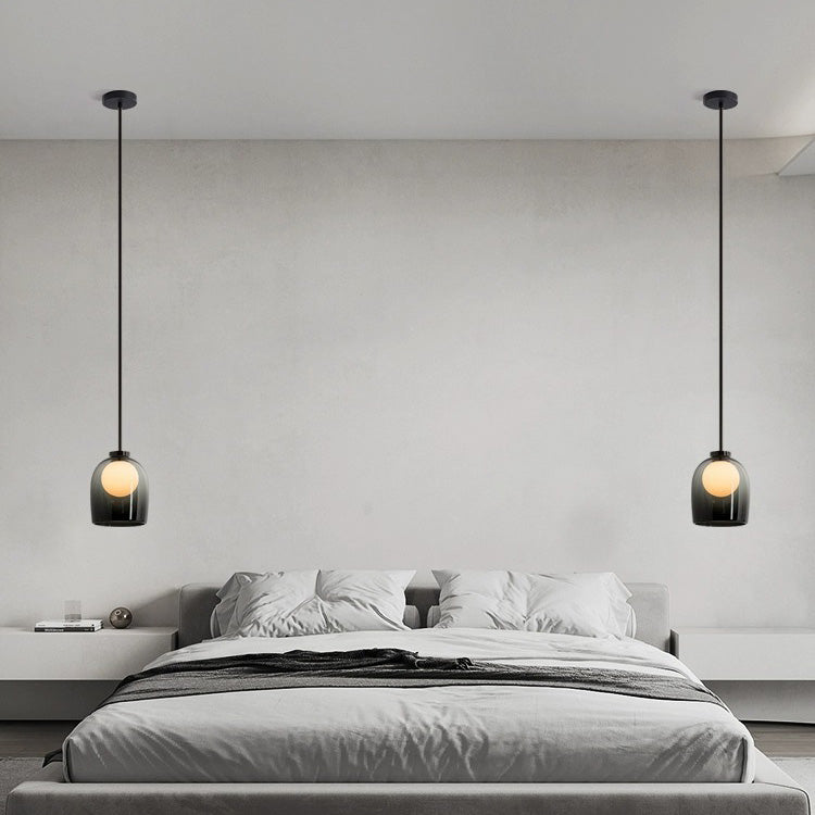 Lustre suspendu contemporain nordique en verre et fer avec une lumière pour chambre à coucher 