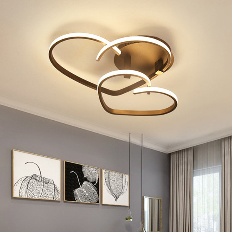 Zeitgenössische kreative Herzform Acryl Streifen Eisen LED Semi-Flush Mount Deckenleuchte für Wohnzimmer 