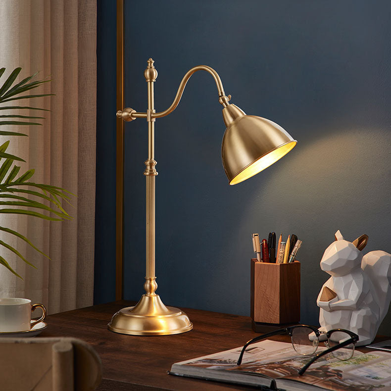 Moderne minimalistische Bogen-Halbkreis-Tischlampe aus Vollkupfer mit 1 Licht 