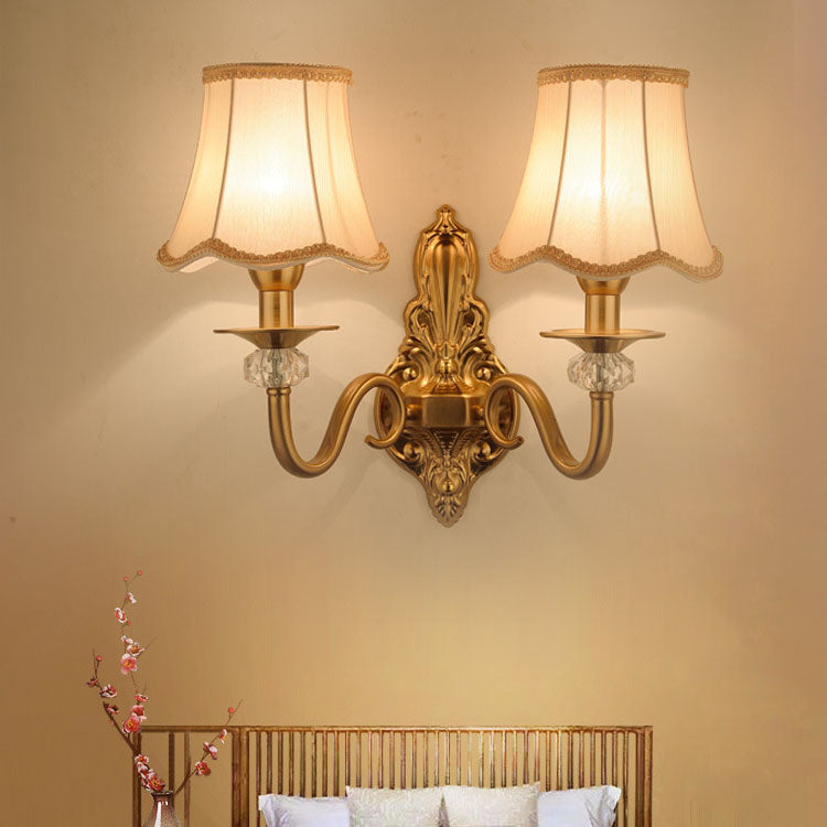 Applique murale moderne en tissu de luxe avec matériel 1/2 lumière pour salon 