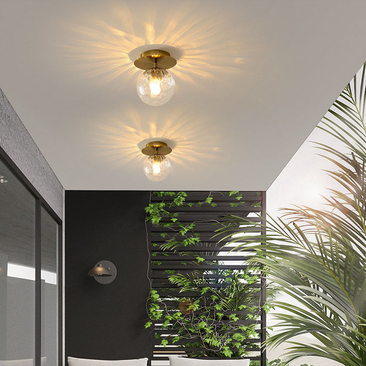 Zeitgenössische skandinavische runde Ball-Eisen-Hydrographie-Glas 1-Licht Semi-Flush-Montage-Deckenleuchte für Wohnzimmer 