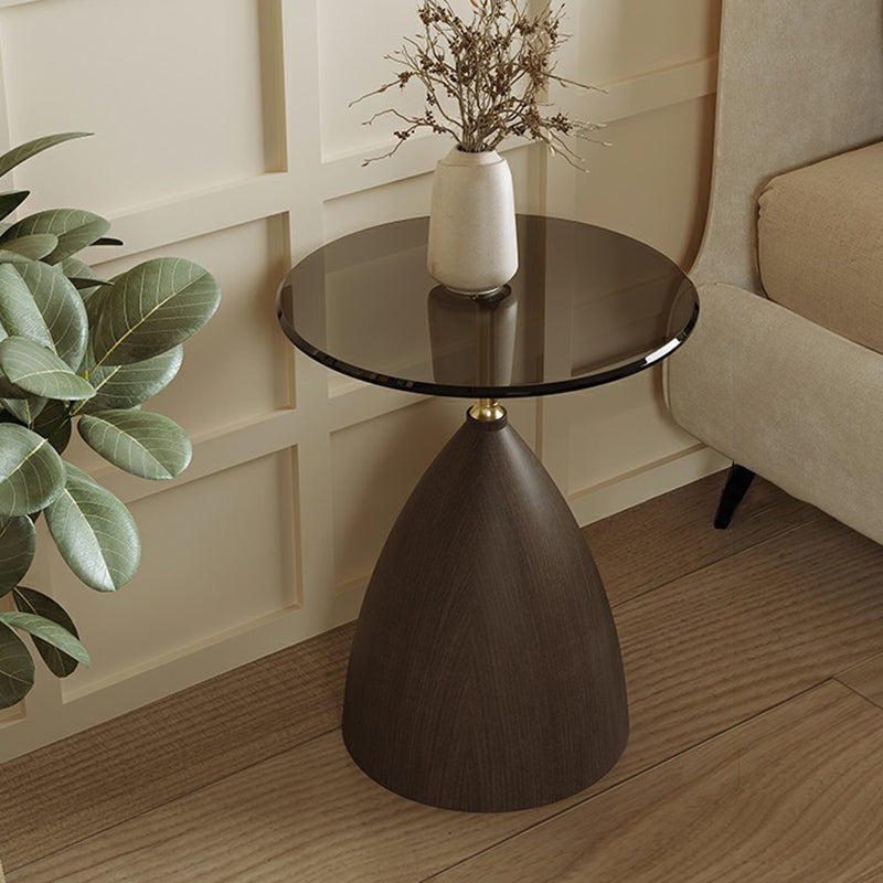 Moderner minimalistischer runder Kegelbasis-Glas-Kohlenstoffstahl-Beistelltisch für das Wohnzimmer 