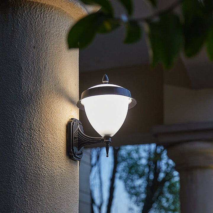 Moderner minimalistischer quadratischer spitzer 1-Licht Außenwandleuchte 