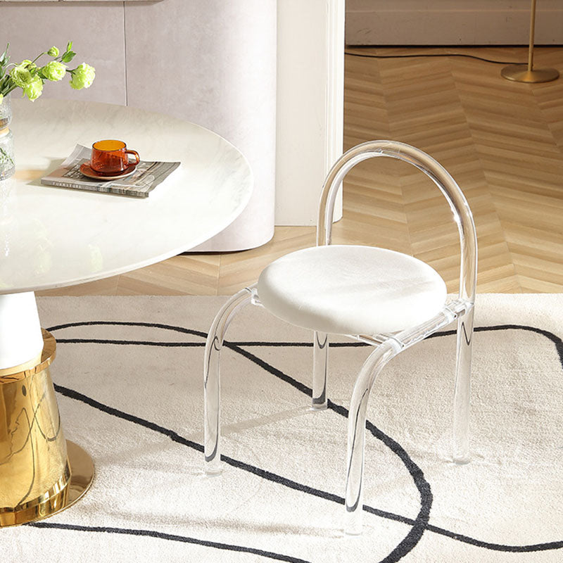 Dossier de chaise de salle à manger en velours acrylique nordique contemporain avec éponge ronde pour salle à manger 