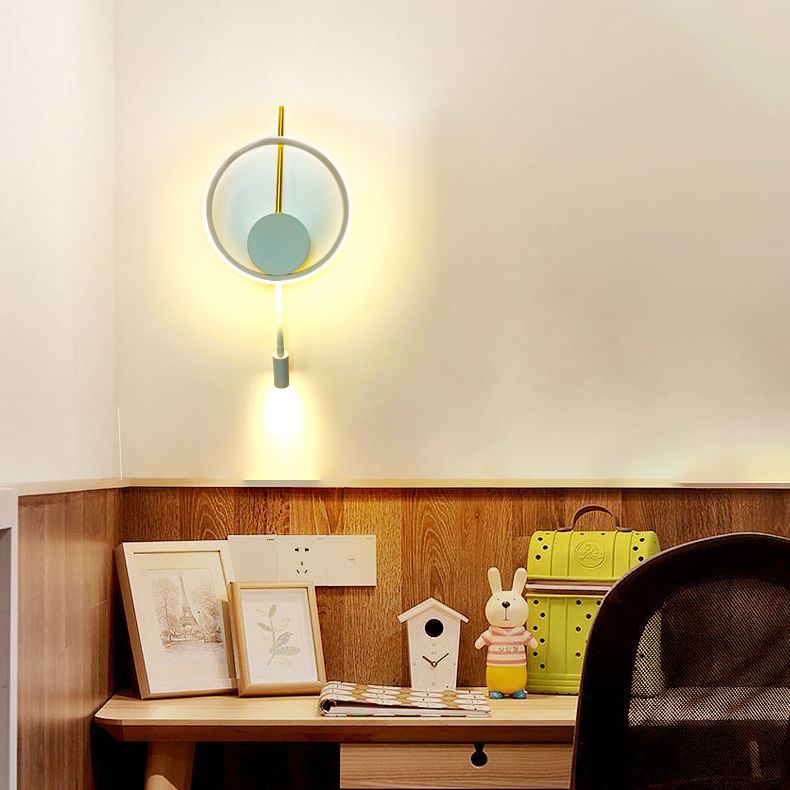 Moderne minimalistische runde Blatt Eisen Aluminium Acryl LED Wandleuchte Lampe für Wohnzimmer 