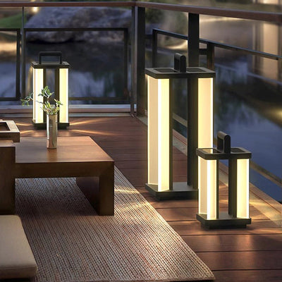 إضاءة LED مستطيلة الشكل من الفولاذ المقاوم للصدأ والأكريليك مقاومة للماء بتصميم بسيط وحديث للإضاءة الخارجية للحدائق 