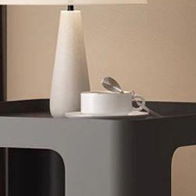 Table d'appoint carrée en fer minimaliste moderne à 3 niveaux pour salon 