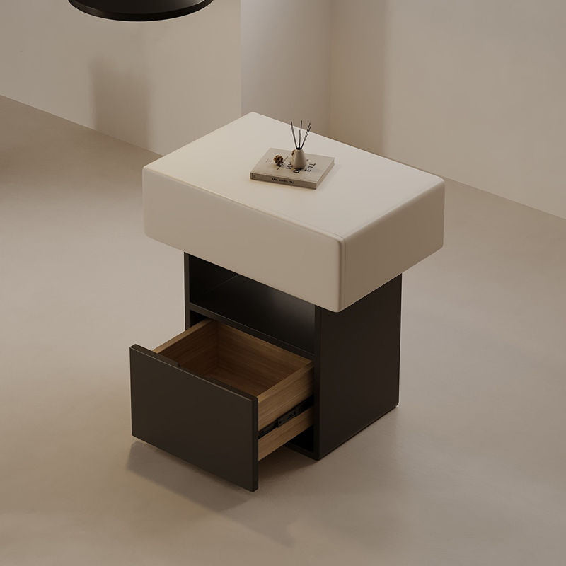 Chevet moderne minimaliste carré en pin à faible teneur en carbone avec 1 tiroir pour chambre à coucher 