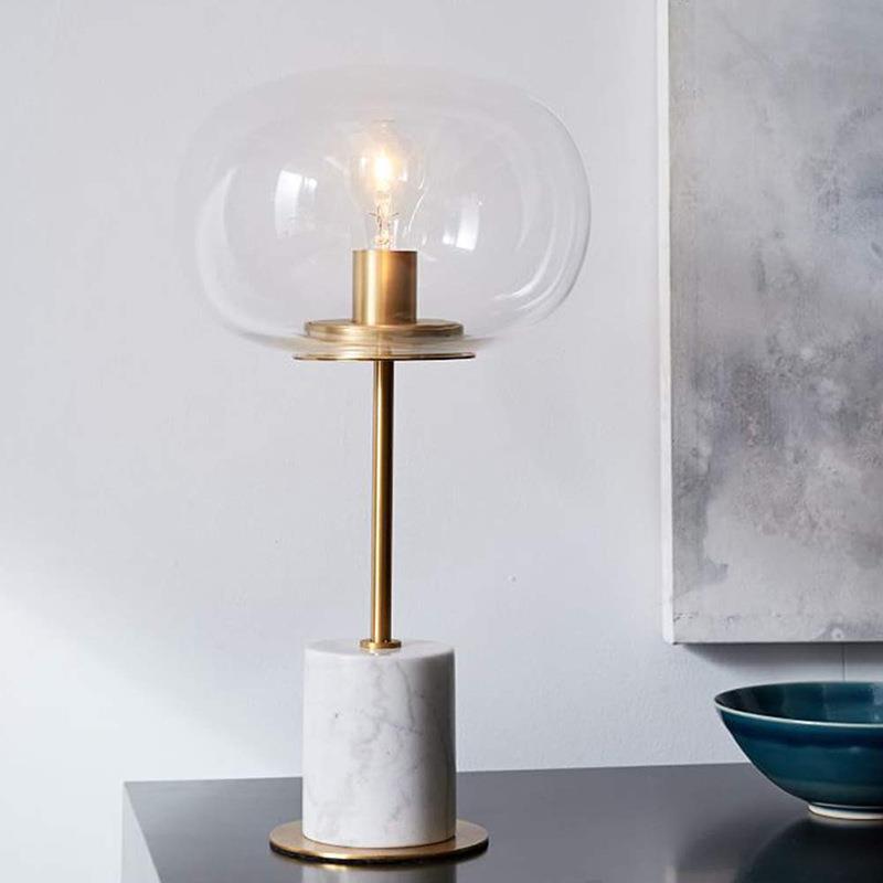 Lampe de table moderne minimaliste à une lumière avec base en marbre cylindrique et boule ronde en fer et verre pour salon 