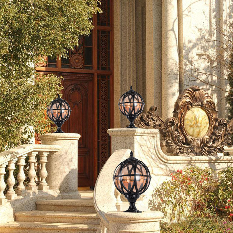 Lumière extérieure en aluminium et verre de style colonial traditionnel à 1 ampoule pour jardin 