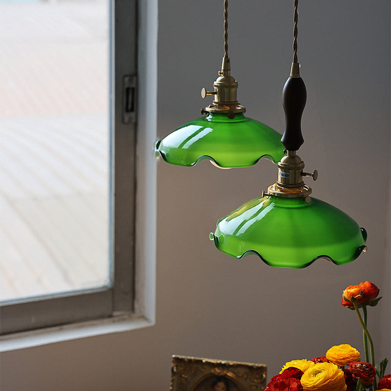Traditionelle chinesische Blumenrolle Messing Glas 1-Licht Pendelleuchte für Wohnzimmer 