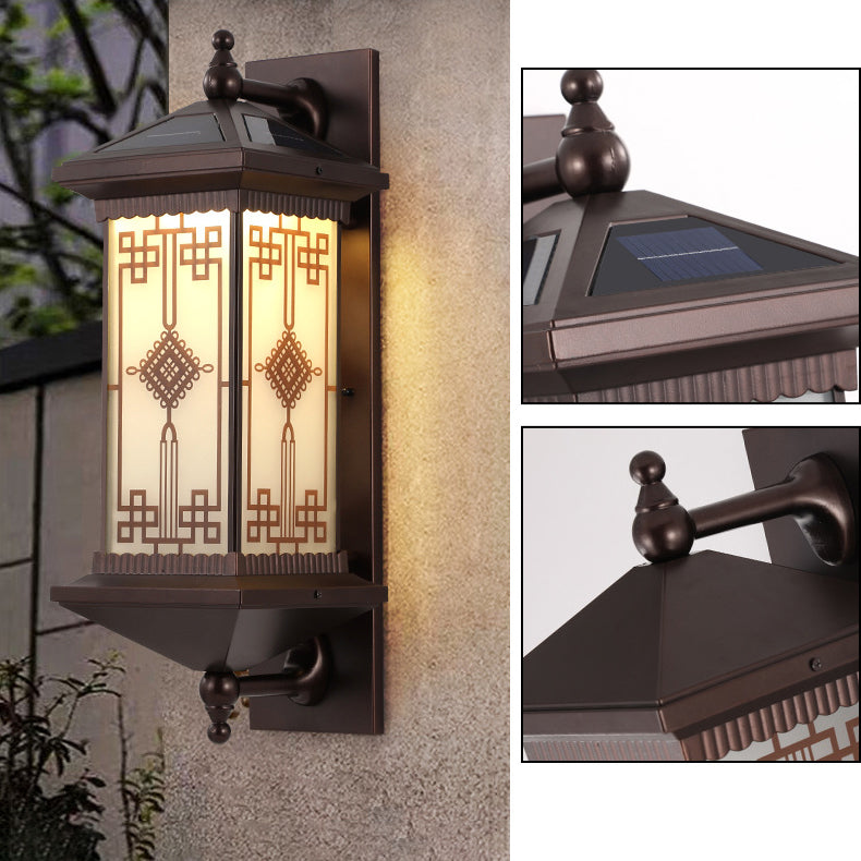 مصباح شمسي مقاوم للماء LED بنمط عقدة صينية مربعة من الألمنيوم الصيني التقليدي للمساحات الخارجية 