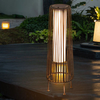 Moderno Shabby Chic Solar Redondo Trapezoidal Hierro Ratán Mimbre LED Luz Exterior Para Patio Exterior 