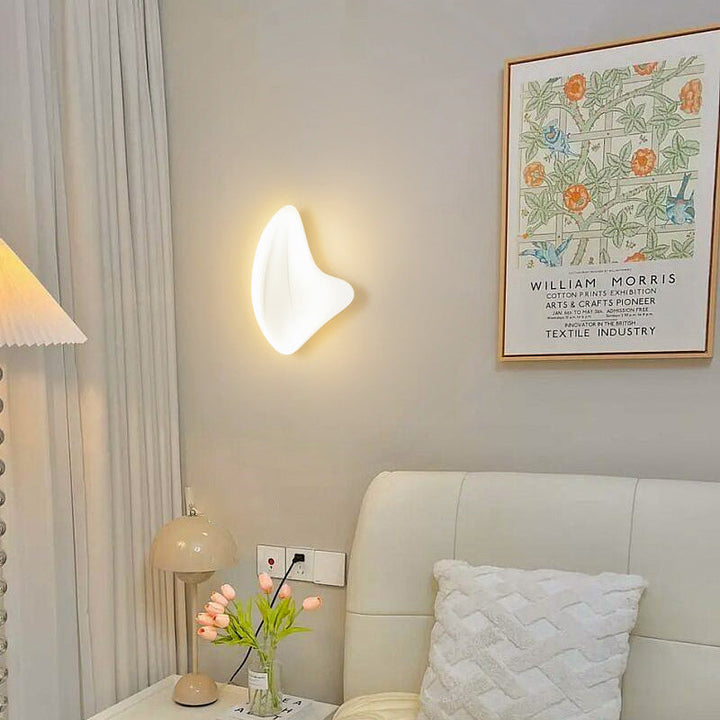 Lámpara de aplique de pared LED de hardware geométrico de sombra creativa contemporánea para dormitorio 