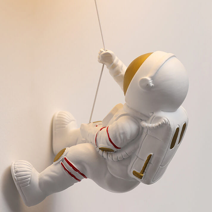 Applique murale contemporaine créative Orb Astronaut en résine de fer à 1 lumière pour chambre 