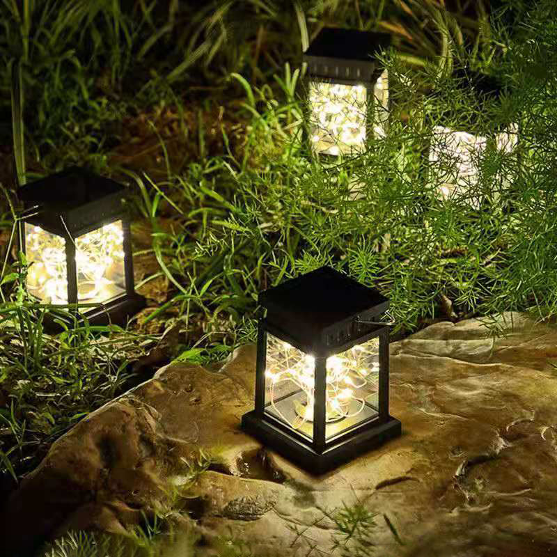 Modernes, minimalistisches, rechteckiges LED-Solarlicht aus Eisenglas für den Garten 