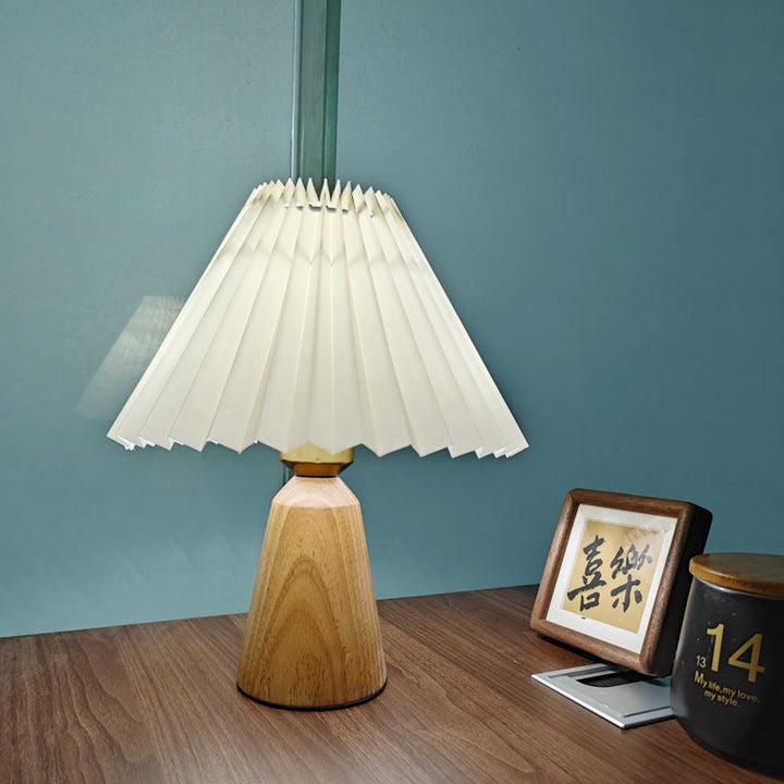 Lampe de table 1 lumière en bois avec tissu plissé trapézoïdal scandinave contemporain pour chambre 