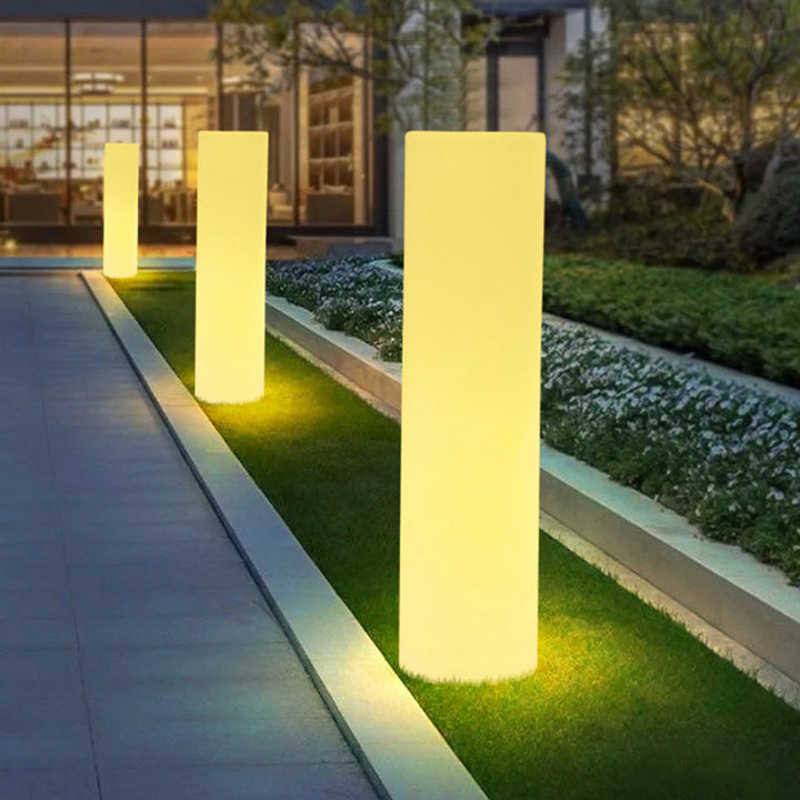 Lampe de jardin moderne minimaliste solaire étanche à LED PE en forme de cylindre avec fiche de sol 