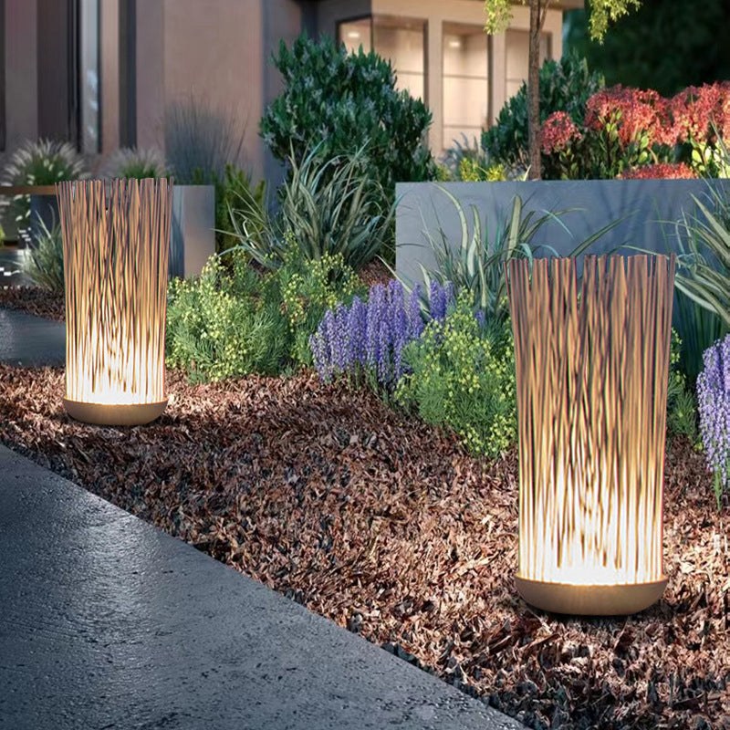 Lumière paysagère à LED linéaire en acier inoxydable étanche créatif contemporain avec fibre optique en forme de queue de poisson pour jardin 
