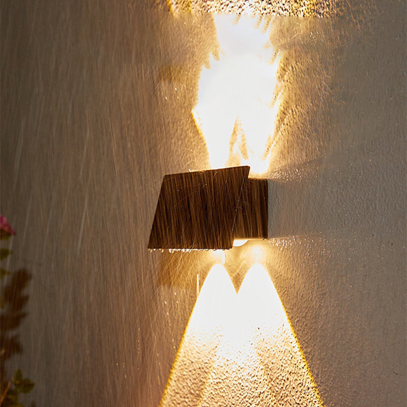 Applique Murale Extérieure Moderne Minimaliste Solaire Étanche Rectangle ABS LED Pour Jardin 