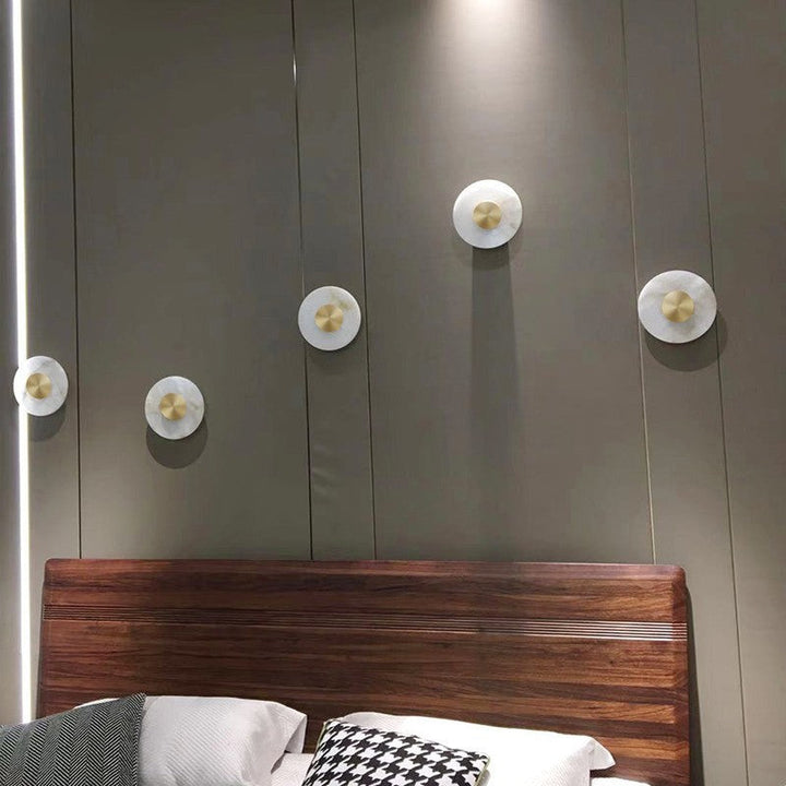 Moderne minimalistische runde Eisen-Marmor-LED-Wandleuchte für das Schlafzimmer 