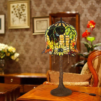 Traditional Tiffany Sunflower Zinc Alloy Stained Glass 2-Light Table Lamp For Bedroom