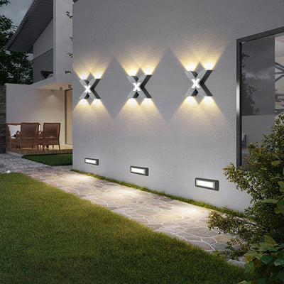 Lampe murale extérieure moderne étanche en forme de X à LED 4 lumières 