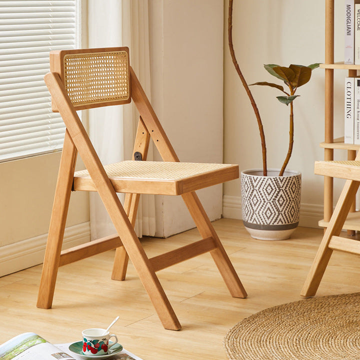 Silla de comedor vintage tradicional cuadrada de ratán PE y madera de caucho con respaldo para comedor 