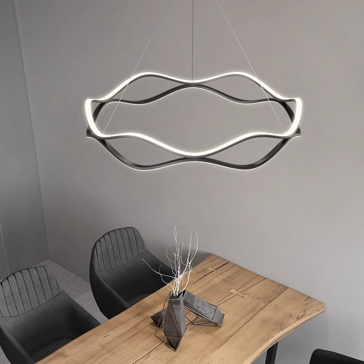 Zeitgenössischer nordischer Eisen-Aluminium-Silica-Rundwellen-LED-Kronleuchter für Esszimmer 