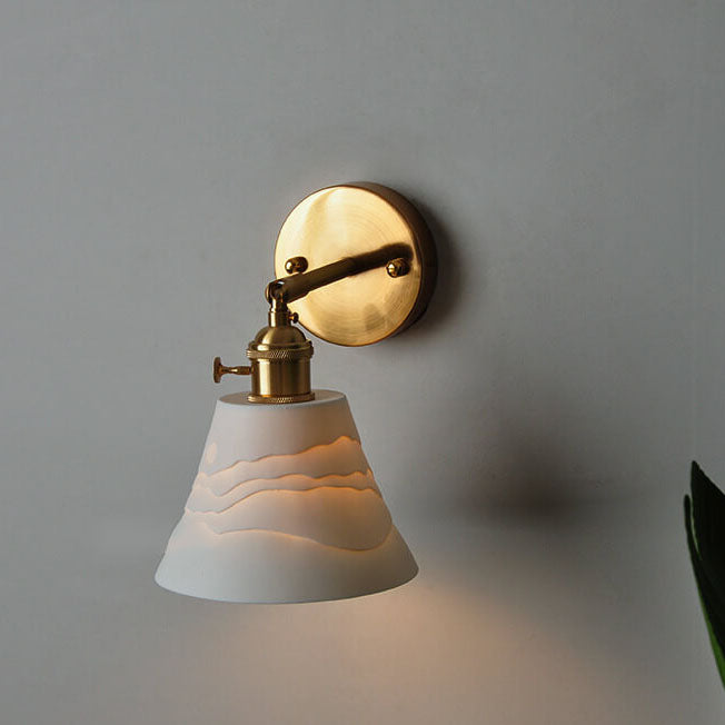 Nordischer minimalistischer Keramik-Wandgemälde-Horn 1-Licht-Wandleuchte 